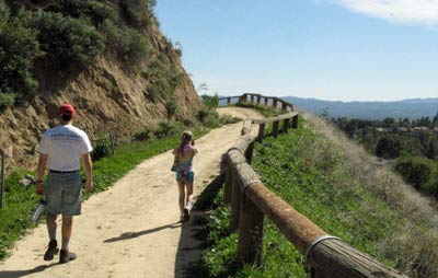 Porter Ranch Palisades Trail